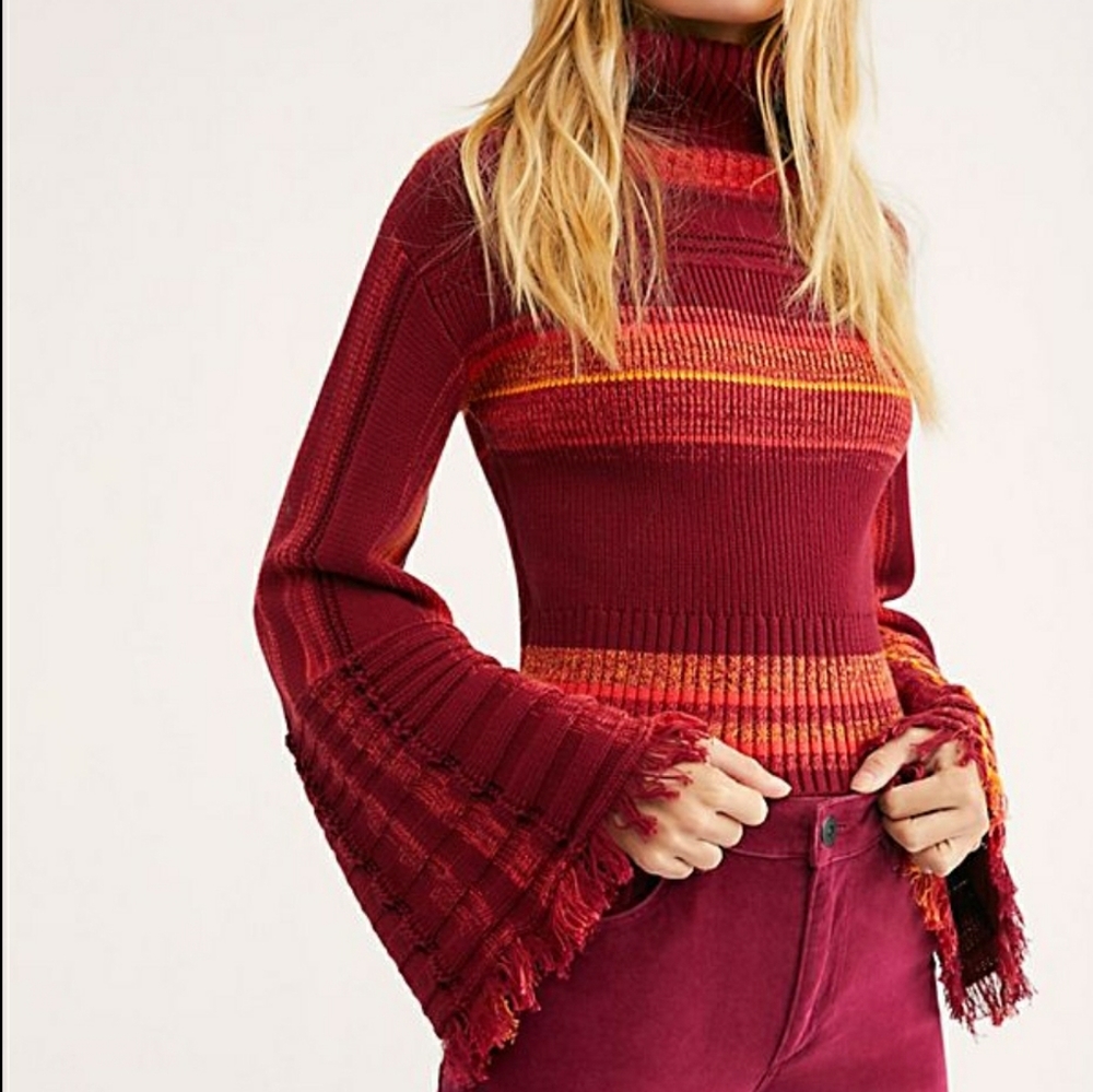 Free People Close to Me Sweater size X-small